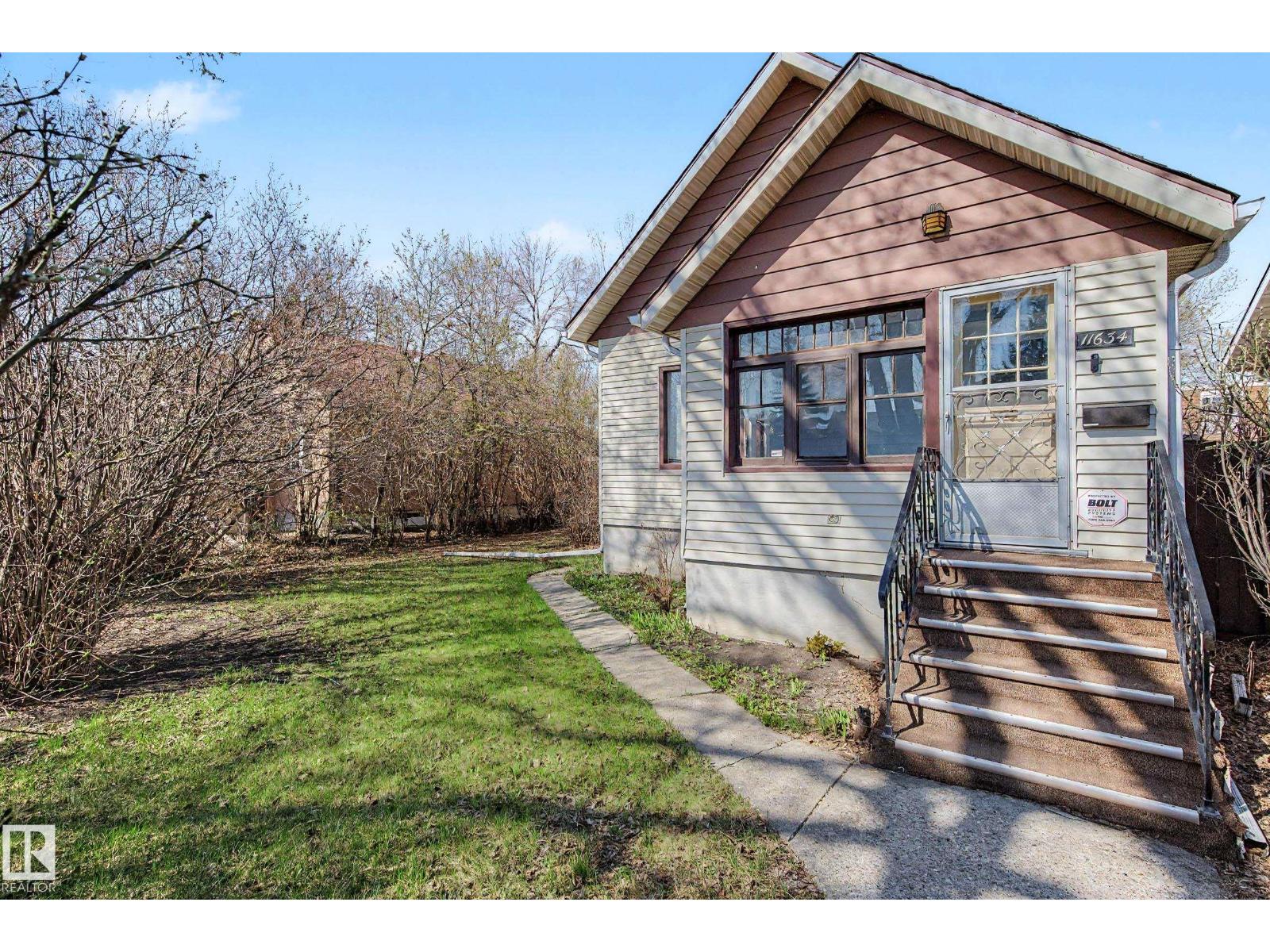 11634 123 ST NW - 1