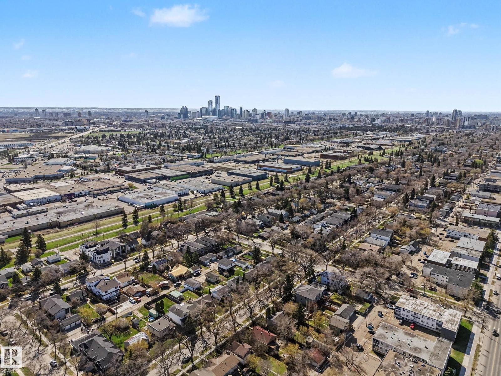 11634 123 ST NW - 41