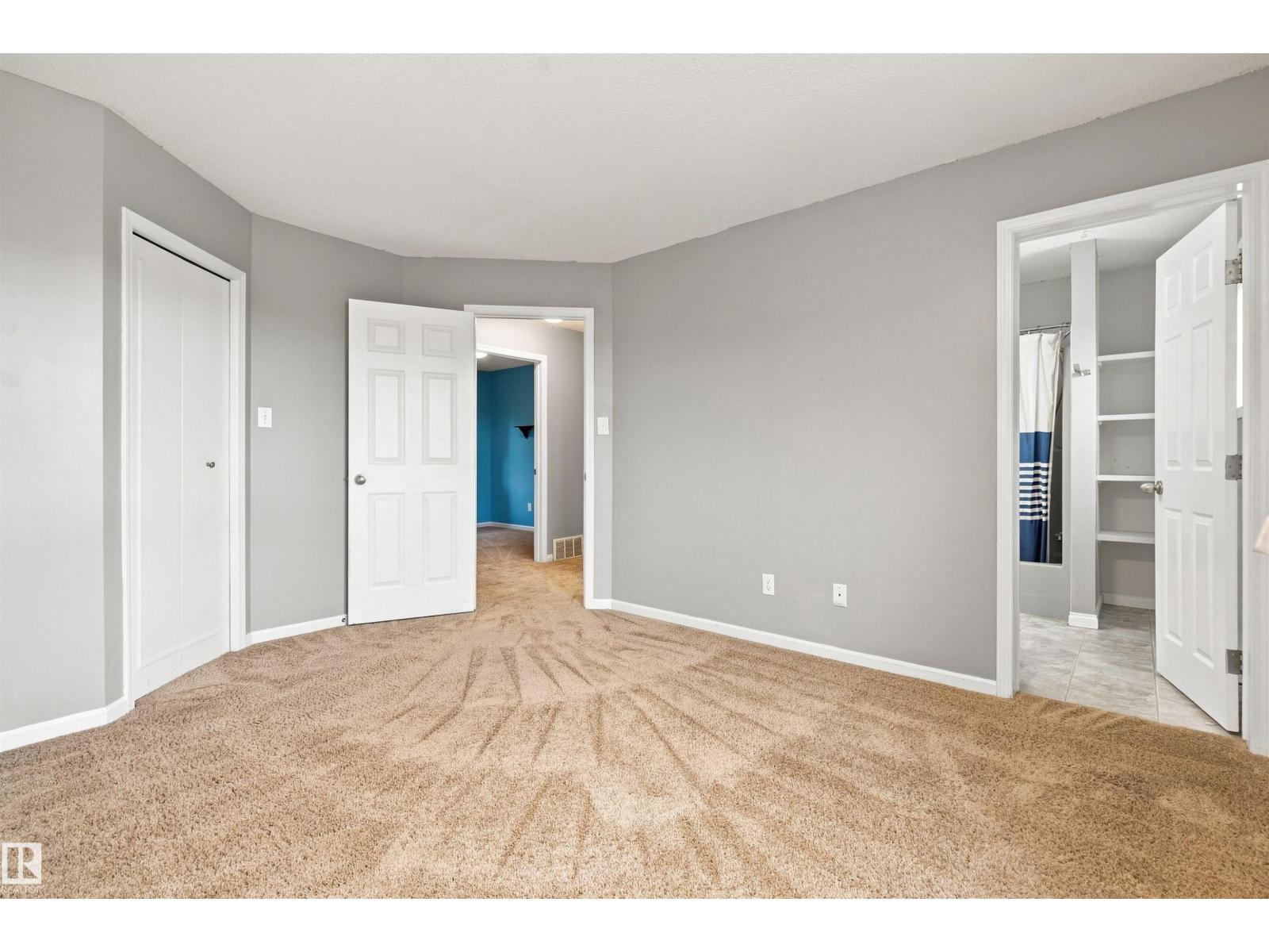 5321 43 ST - Image 13