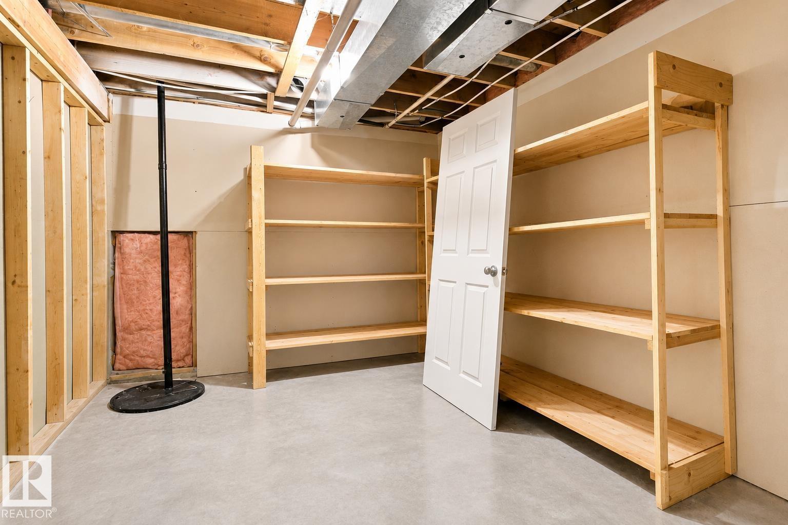 5321 43 ST - 23