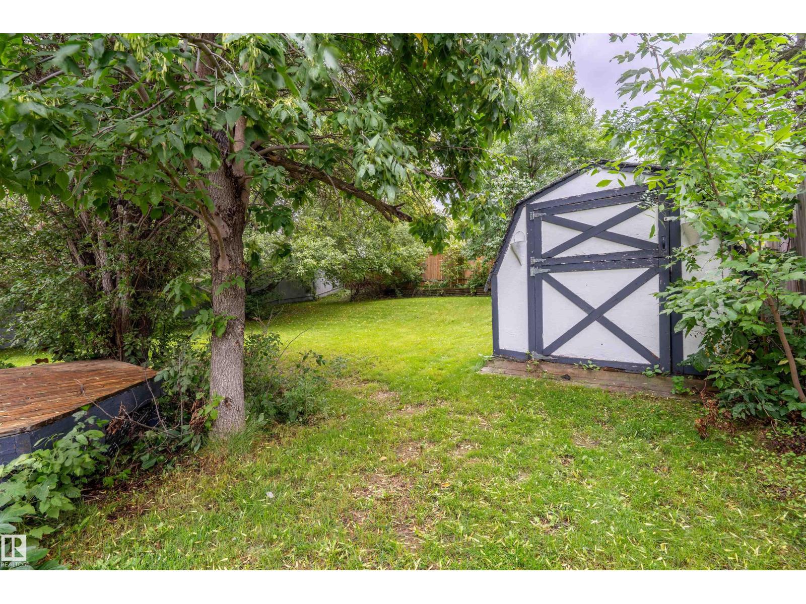 5321 43 ST - Image 29