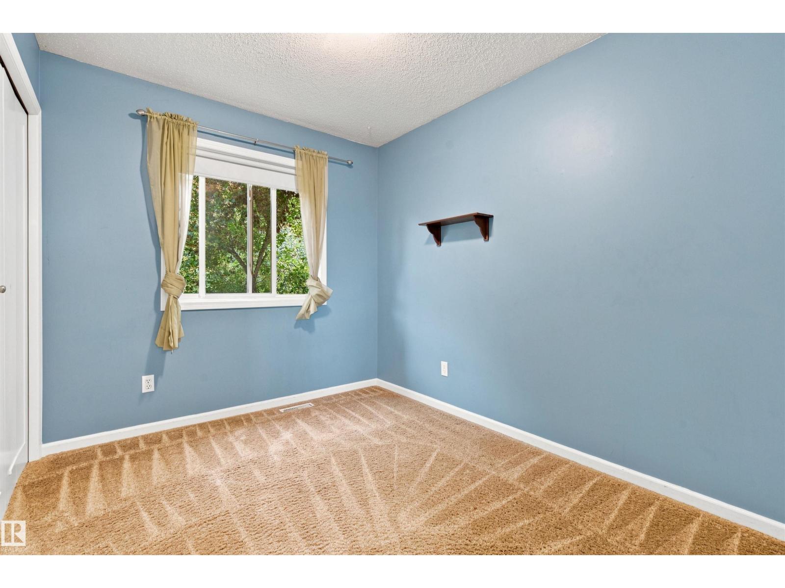 5321 43 ST - Image 9