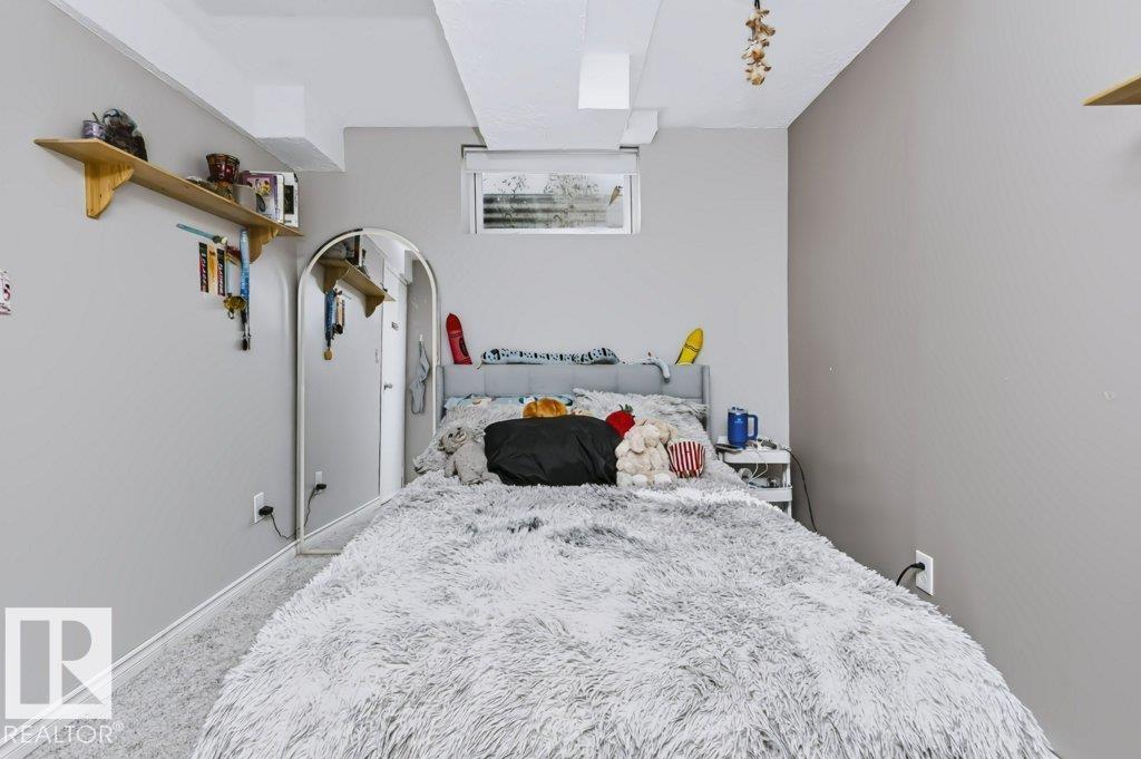 18431 95A AV NW - Image 39