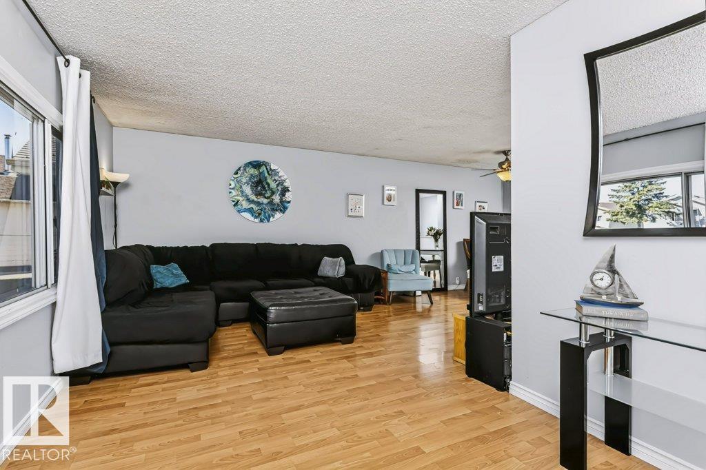 18431 95A AV NW - Image 6