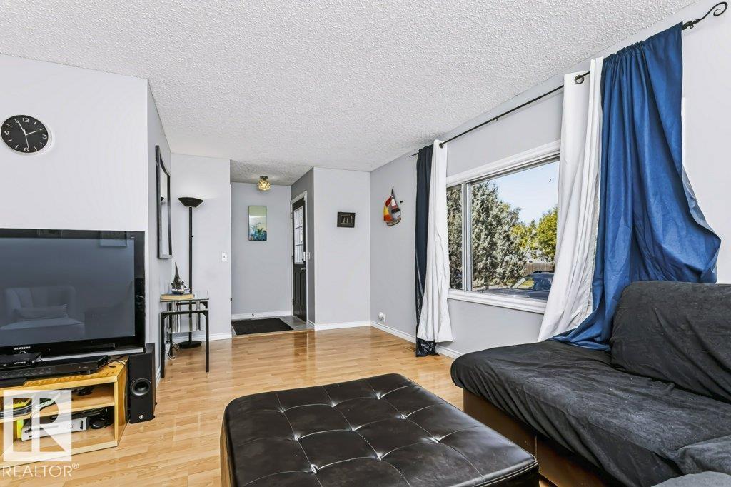 18431 95A AV NW - Image 7