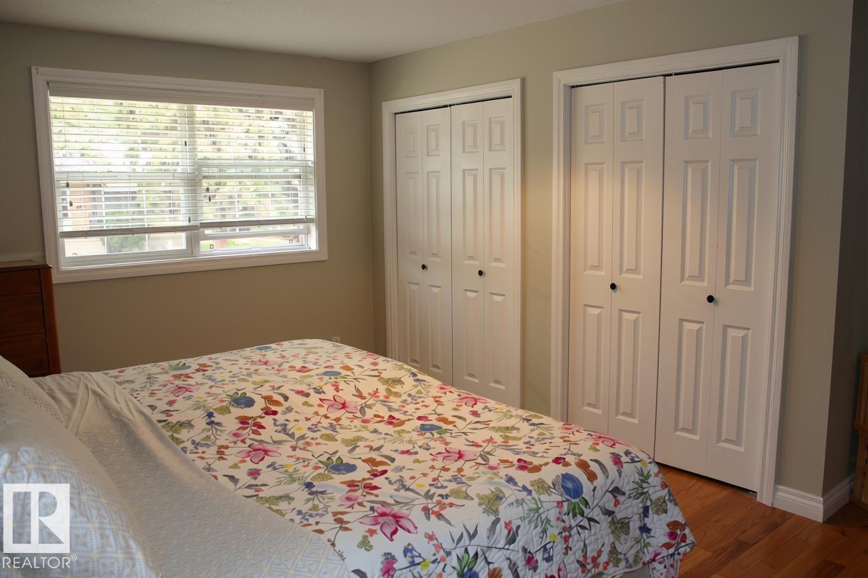 7703 104 AV NW - Image 34