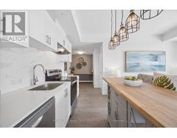 409 - 705 Davis Drive, Newmarket, ON L3Y2R2 Photo 13