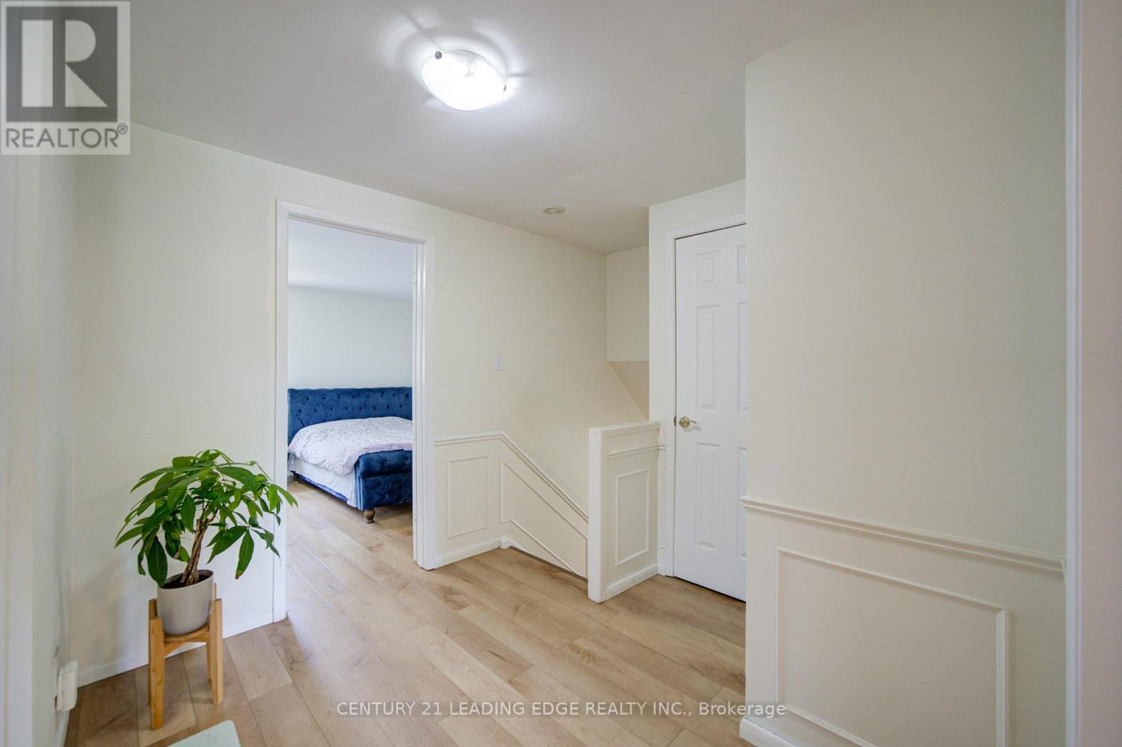 43 CARLTON ROAD - 11