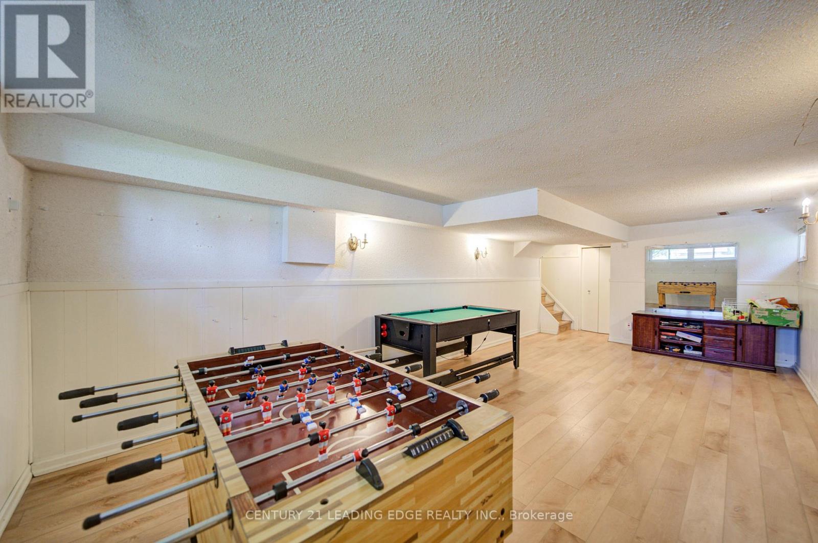 43 CARLTON ROAD - 25