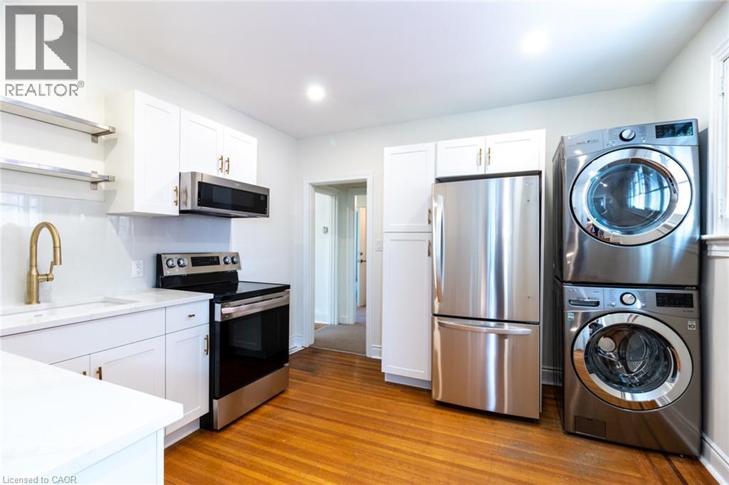#2 326 LOCKE Street South, Hamilton, Ontario, L8P4C6, Hamilton, Ontario — photo 2 of 5