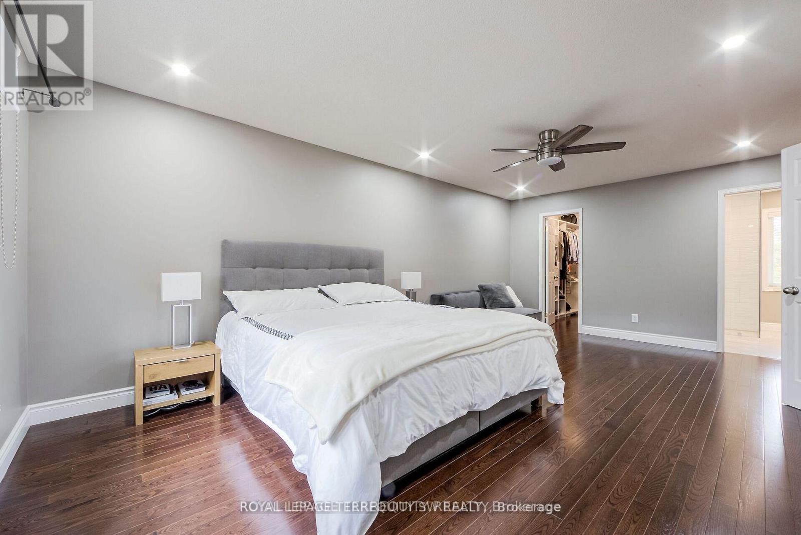 2025 PARKLANE CRESCENT - Image 20