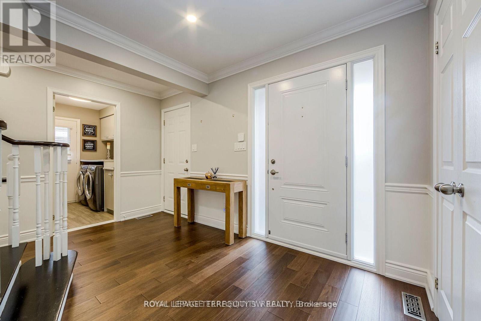 2025 PARKLANE CRESCENT - Image 5