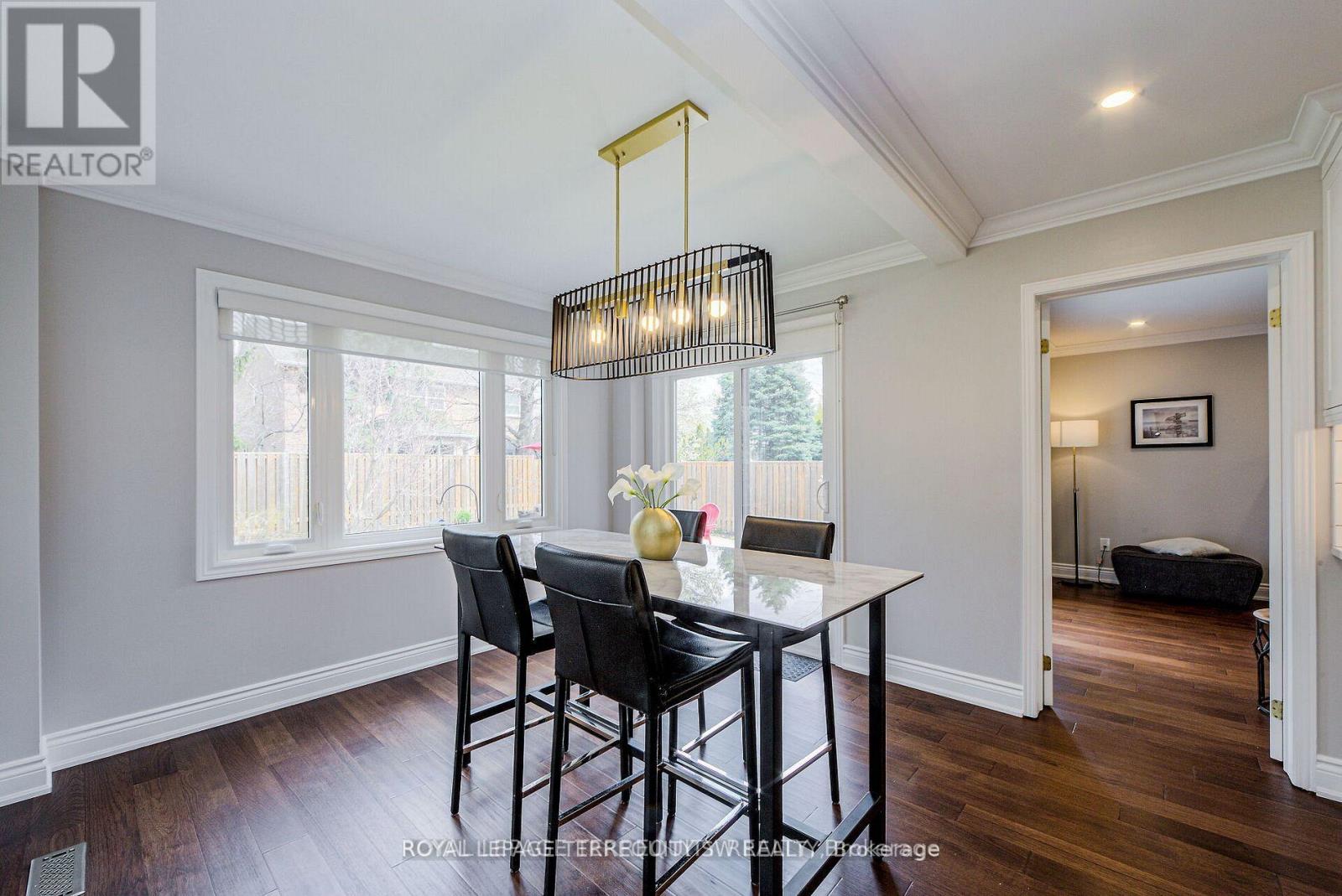 2025 PARKLANE CRESCENT - Image 8