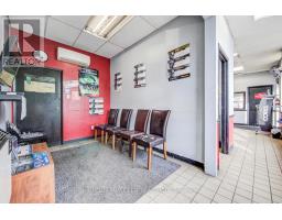 777 Dundas Street W, Mississauga, ON L5C4P6 Photo 12
