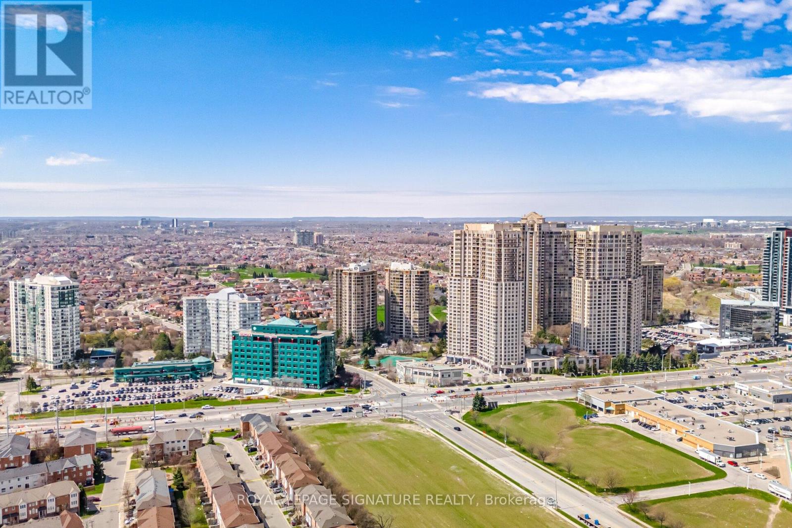 #2310 55 KINGSBRIDGE GARDEN CIRCLE - Image 33