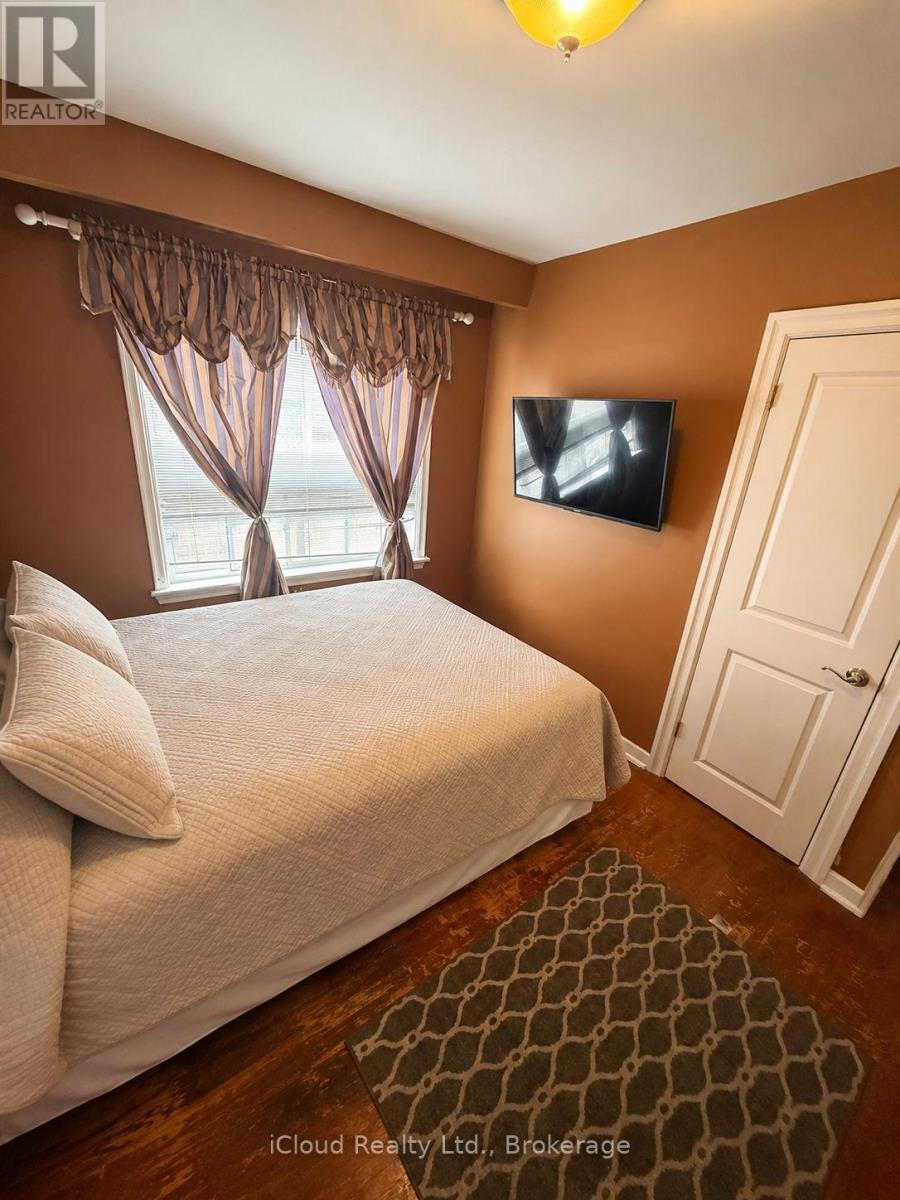 138 LOMAR DRIVE - 12