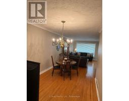138 Lomar Drive, Toronto, ON M3N1Z4 Photo 9
