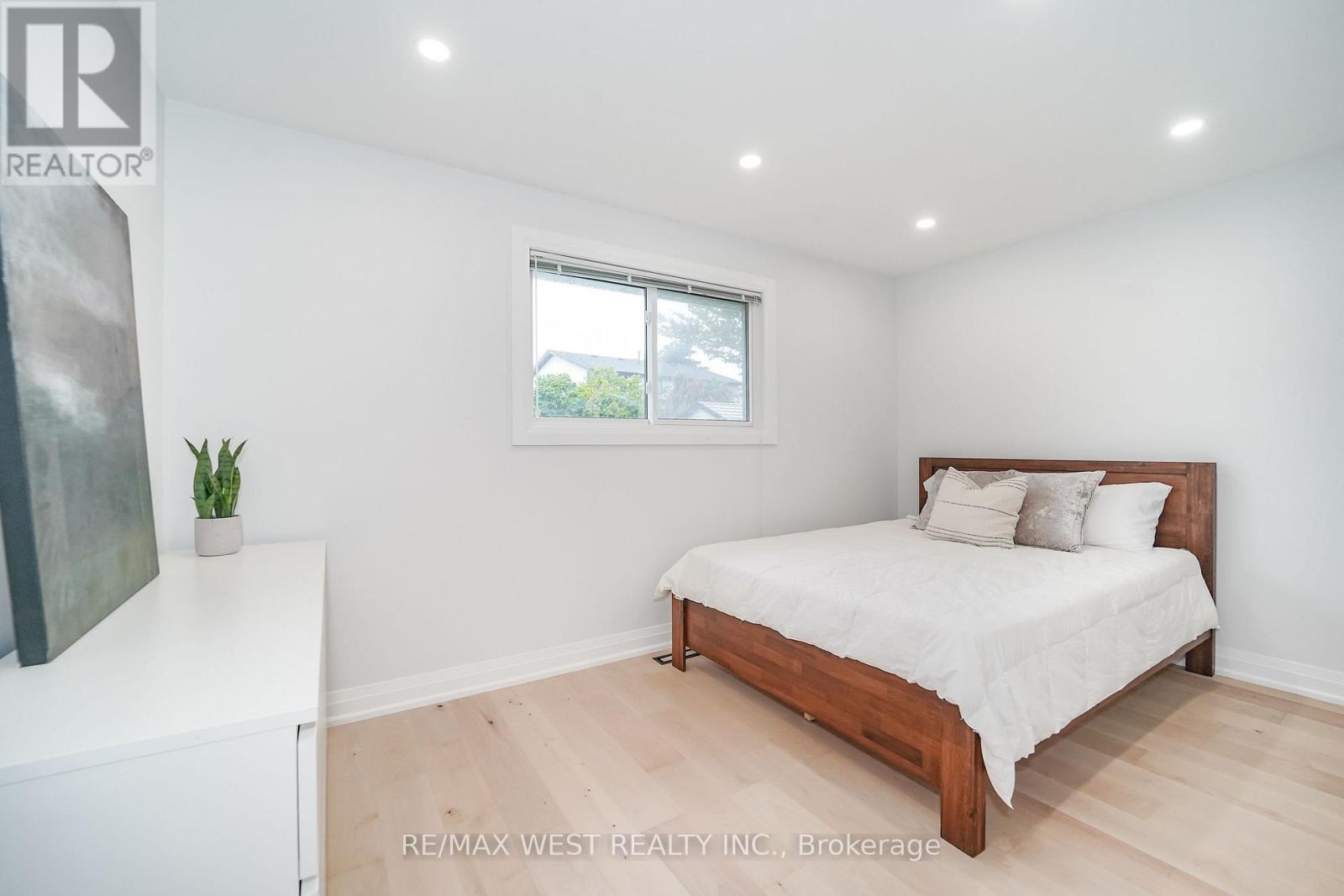 765 DODSWORTH CRESCENT - Image 9