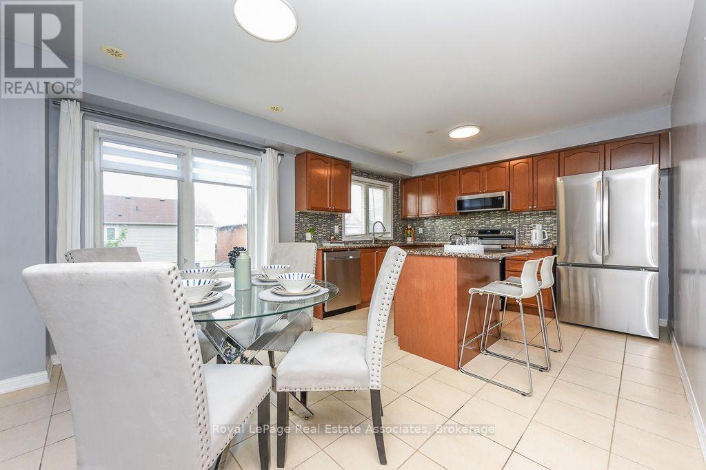#2 6 VENTURA AVENUE - Image 19