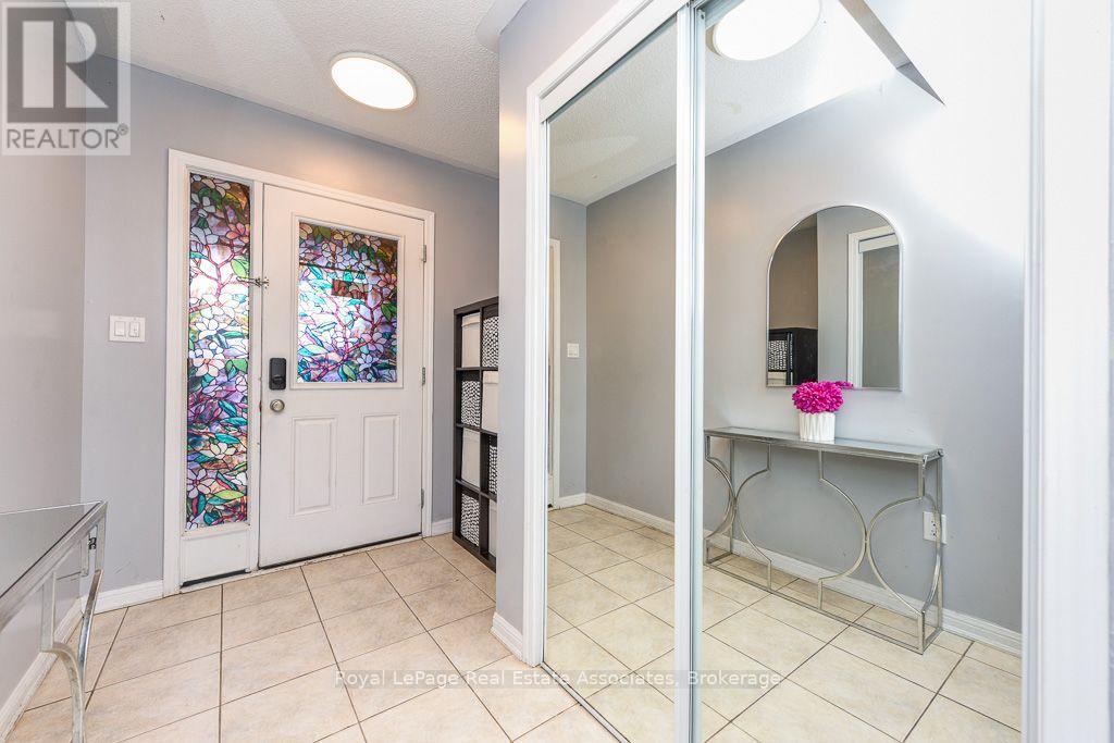 #2 6 VENTURA AVENUE - 7