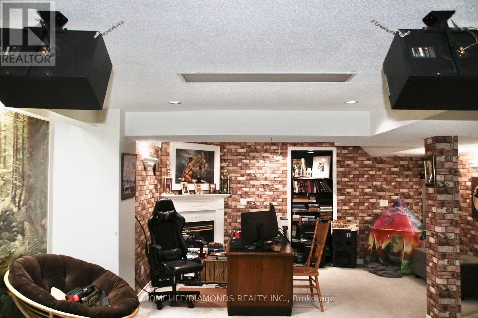 186 FERNFOREST DRIVE - 28