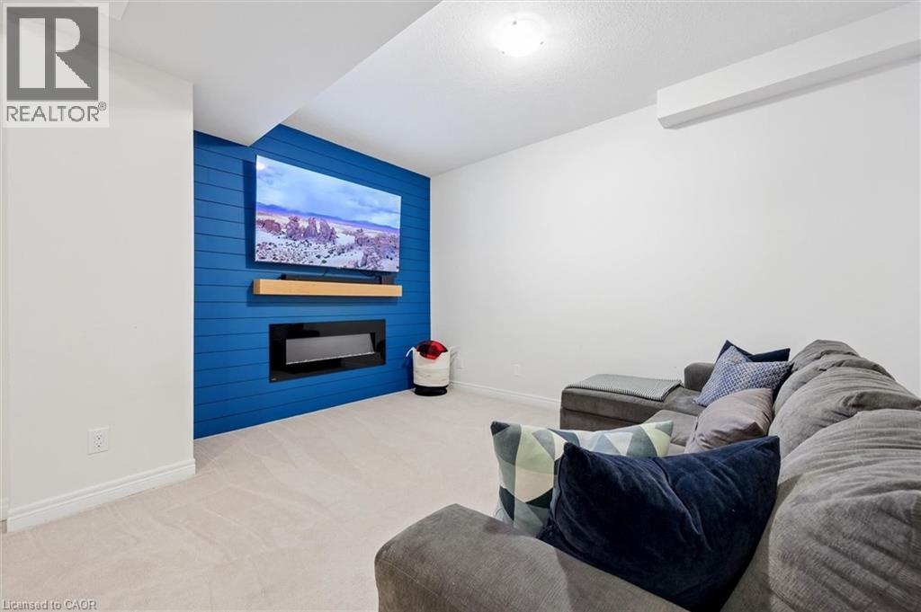 31 WILLIAM DUNLOP Street - Image 31