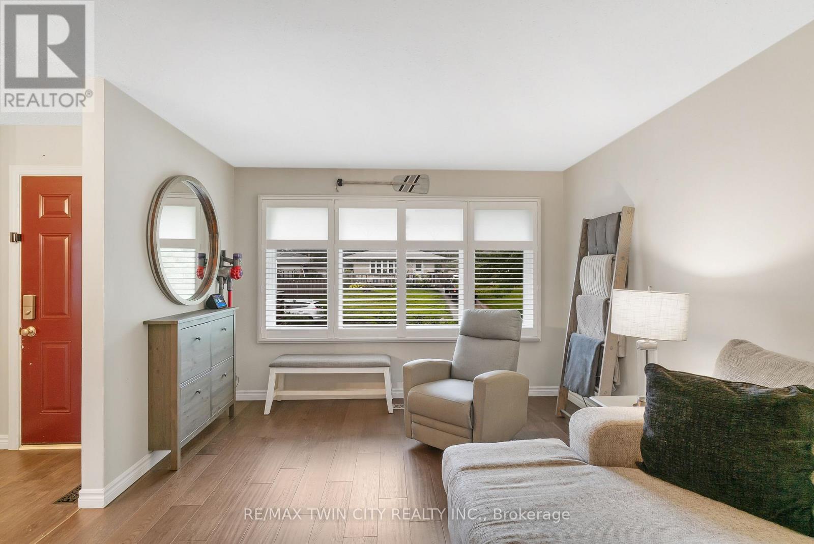 83 KIMBERLY CRESCENT - Image 10