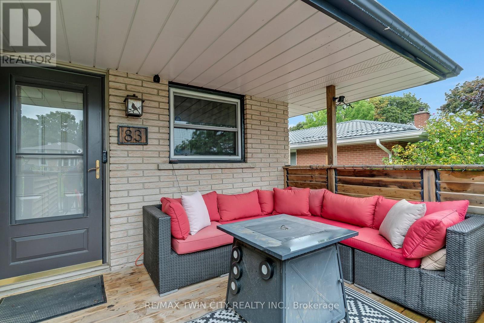 83 KIMBERLY CRESCENT - Image 4