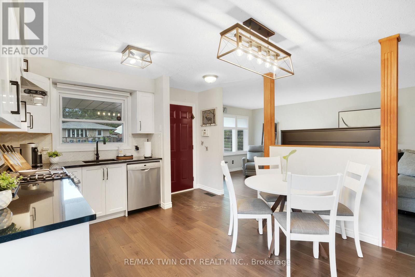 83 KIMBERLY CRESCENT - Image 7