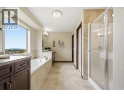 Bedroom - 139 Sunset View, Cochrane, AB T4C0E8 Photo 12