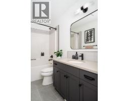 55 Miners Road W - photo 21
