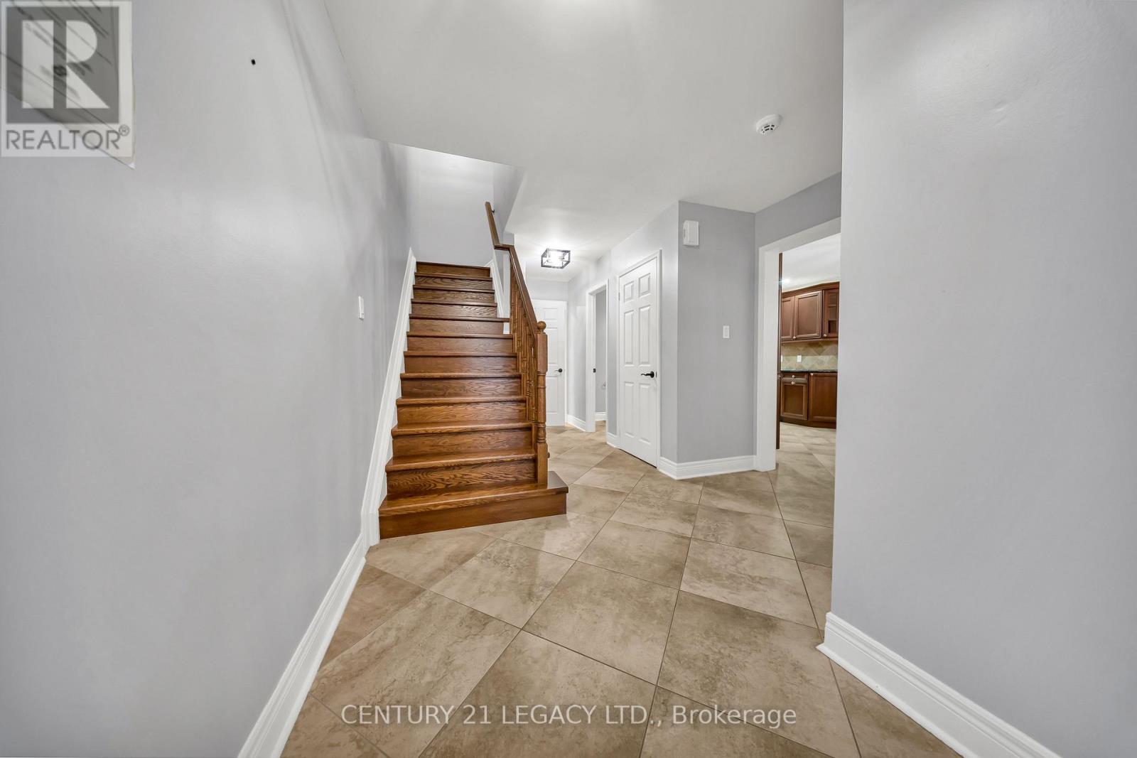 6772 DOLMAGE COURT - Image 4