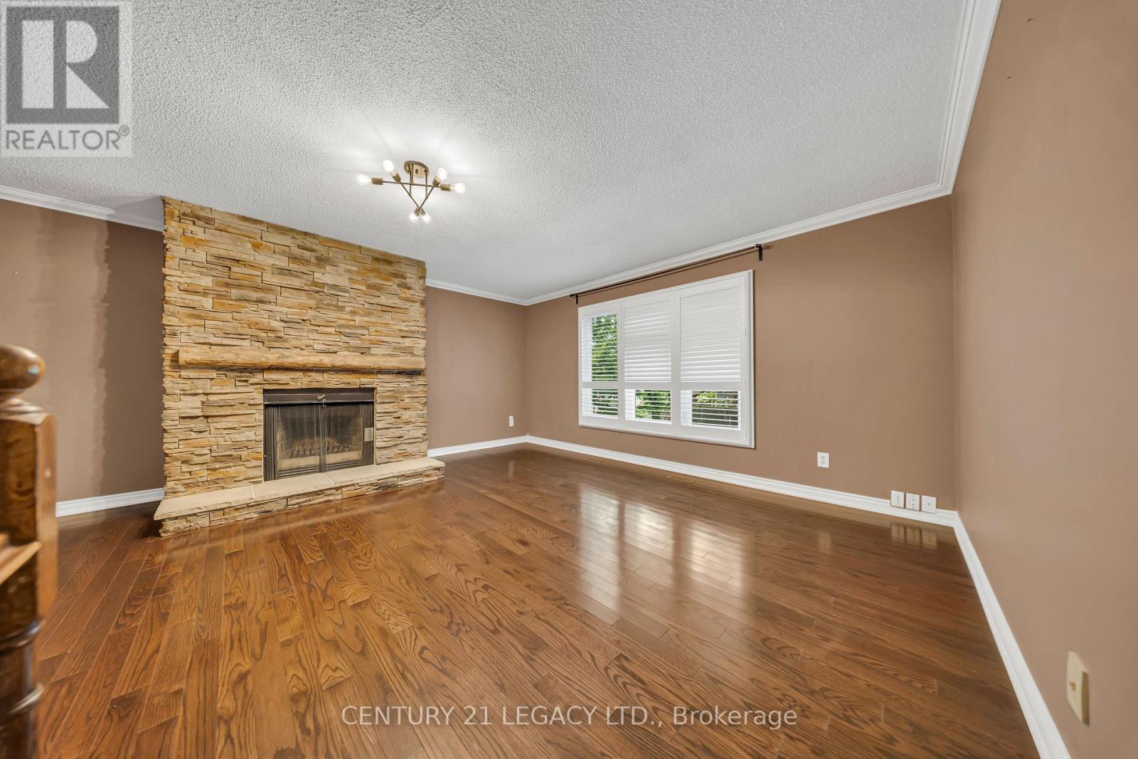 6772 DOLMAGE COURT - 19