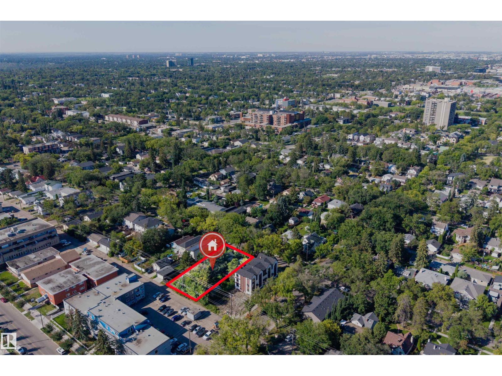11243 125 Street NW, Edmonton, Alberta, T5M0M6, Edmonton, Alberta — photo 4 of 5