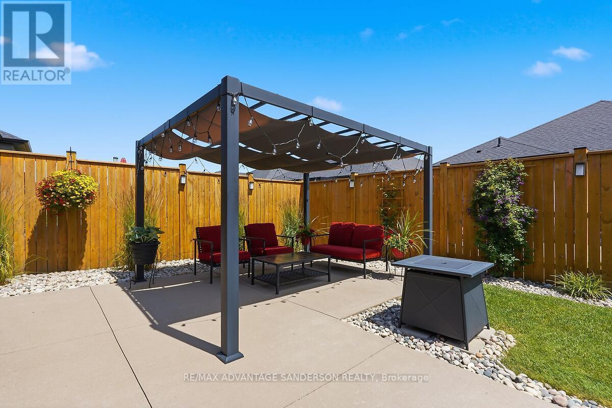 #26 383 DAVENTRY WAY - Image 9