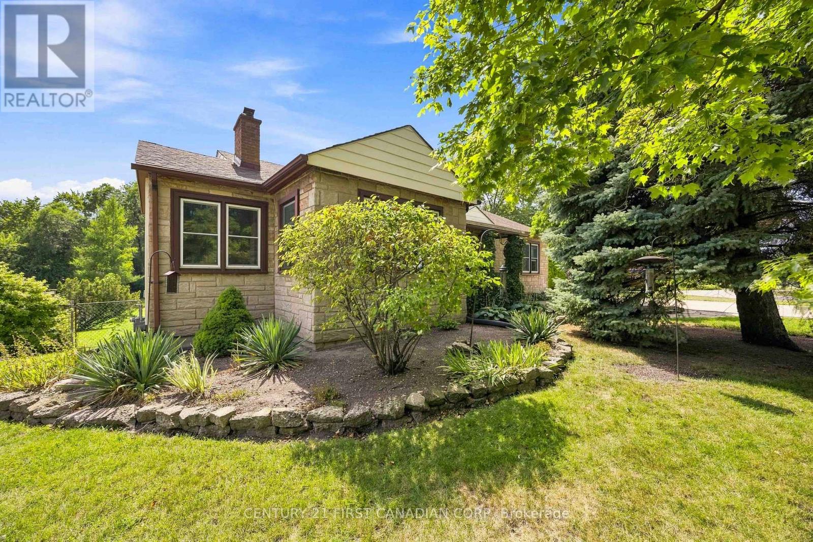 1027 LONDON ROAD - Image 3