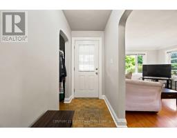 Bathroom - 1027 London Road, Sarnia, ON N7S1N9 Photo 6