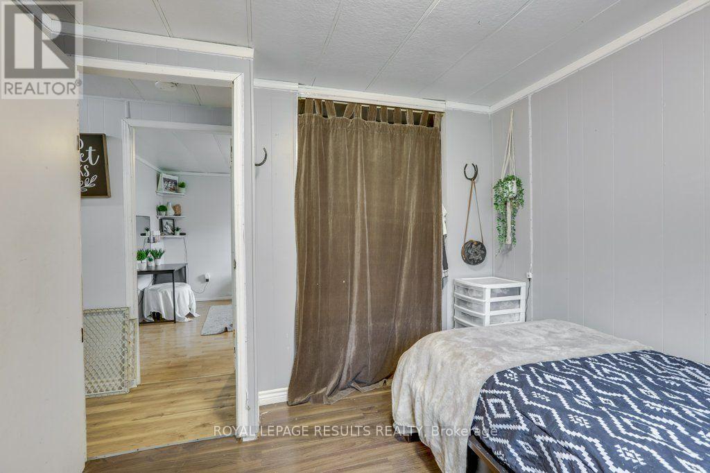 24 PINEVIEW AVENUE - Image 31