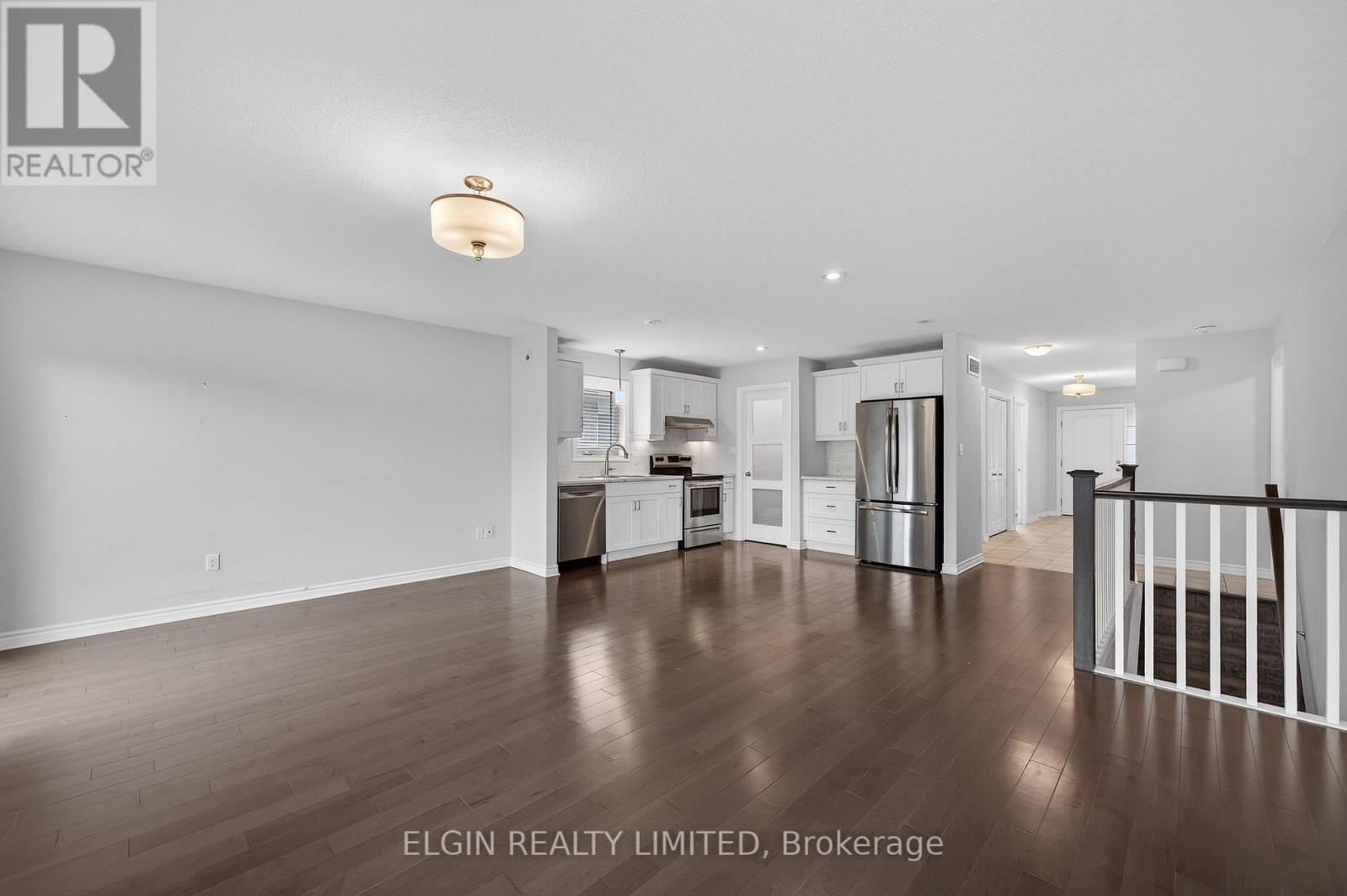 92 RENAISSANCE DRIVE - Image 12