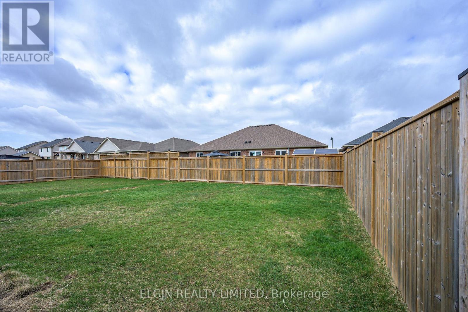 92 RENAISSANCE DRIVE - Image 3