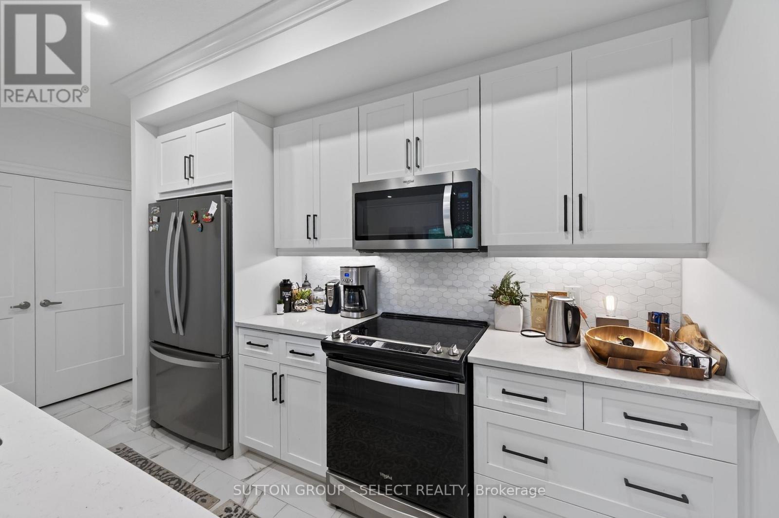 #114 480 CALLAWAY ROAD - 11