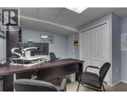 5023 51 Avenue, Ponoka, AB T4J1S1 Photo 10