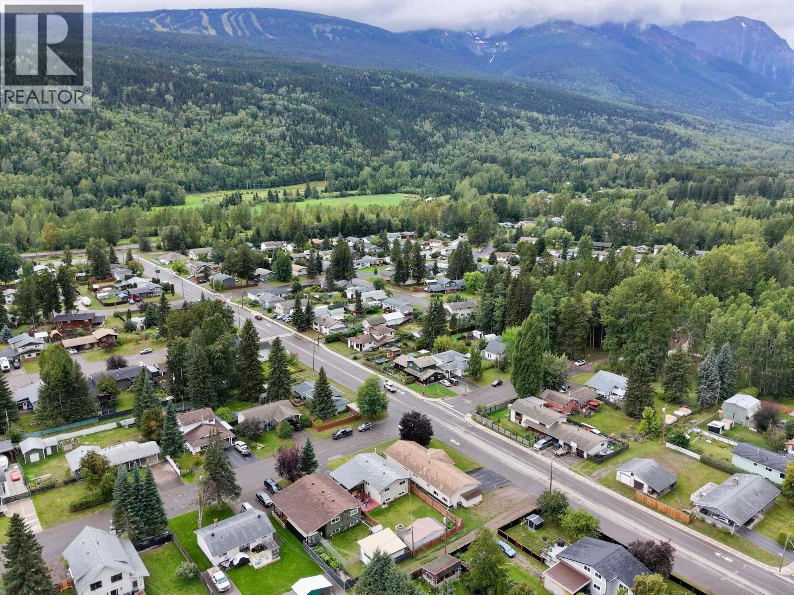 4280 FIRST AVENUE - 38