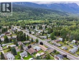 4280 First Avenue, Smithers, BC V0J2N0 Photo 38