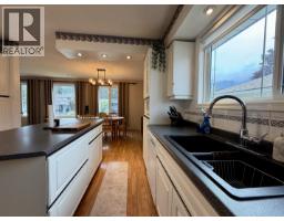Bedroom 3 - 4280 First Avenue, Smithers, BC V0J2N0 Photo 6