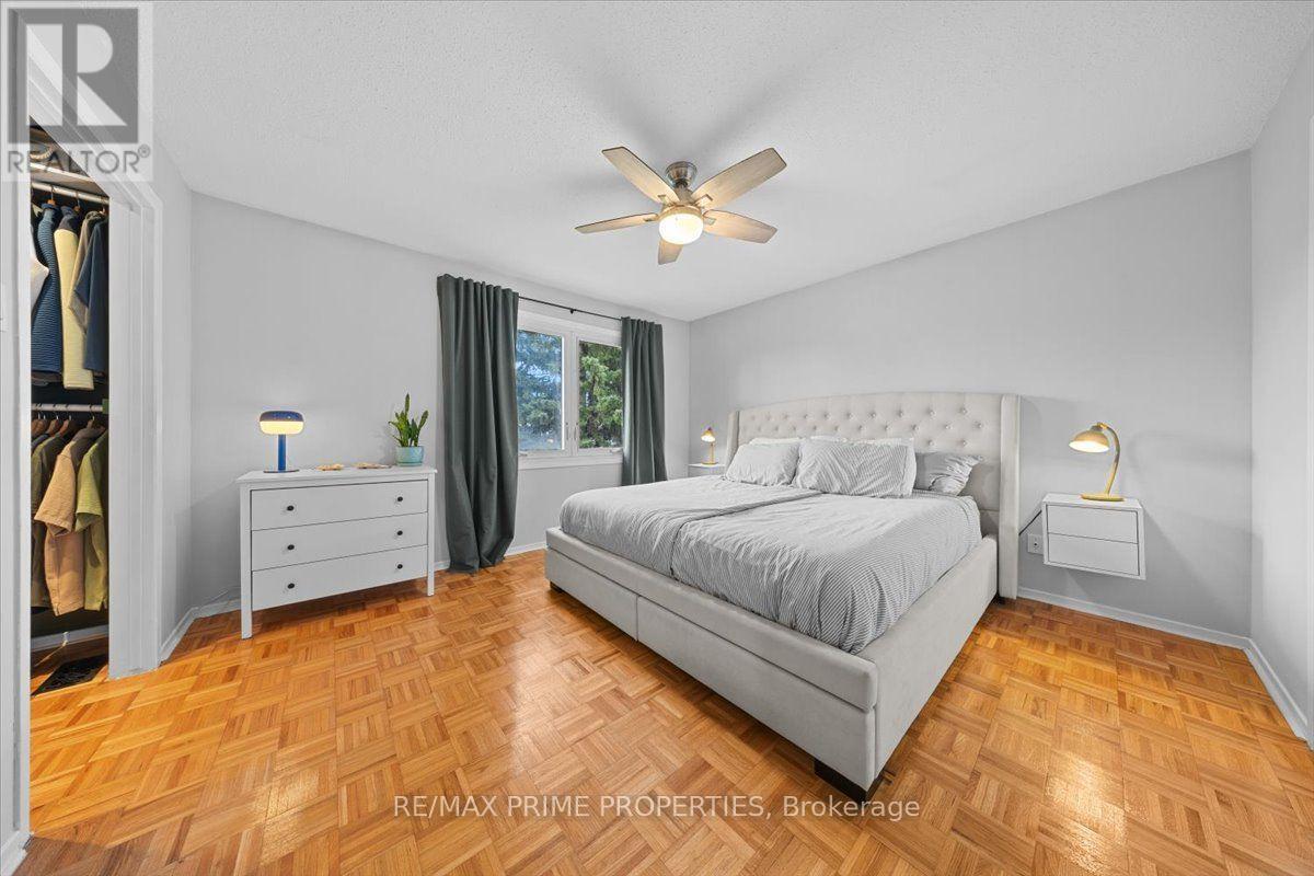 78 FIELDGATE DRIVE - 23
