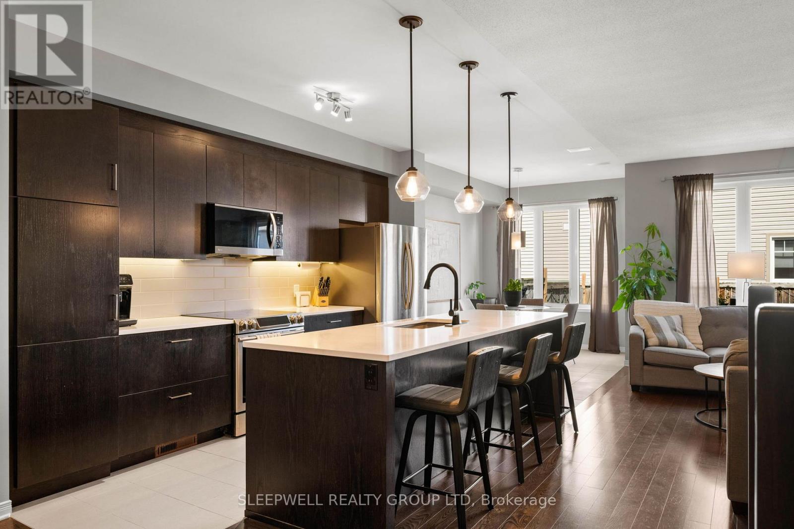 147 WESTPHALIAN AVENUE - 6