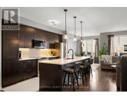 147 Westphalian Avenue, Ottawa, ON K2V0A3 Photo 6