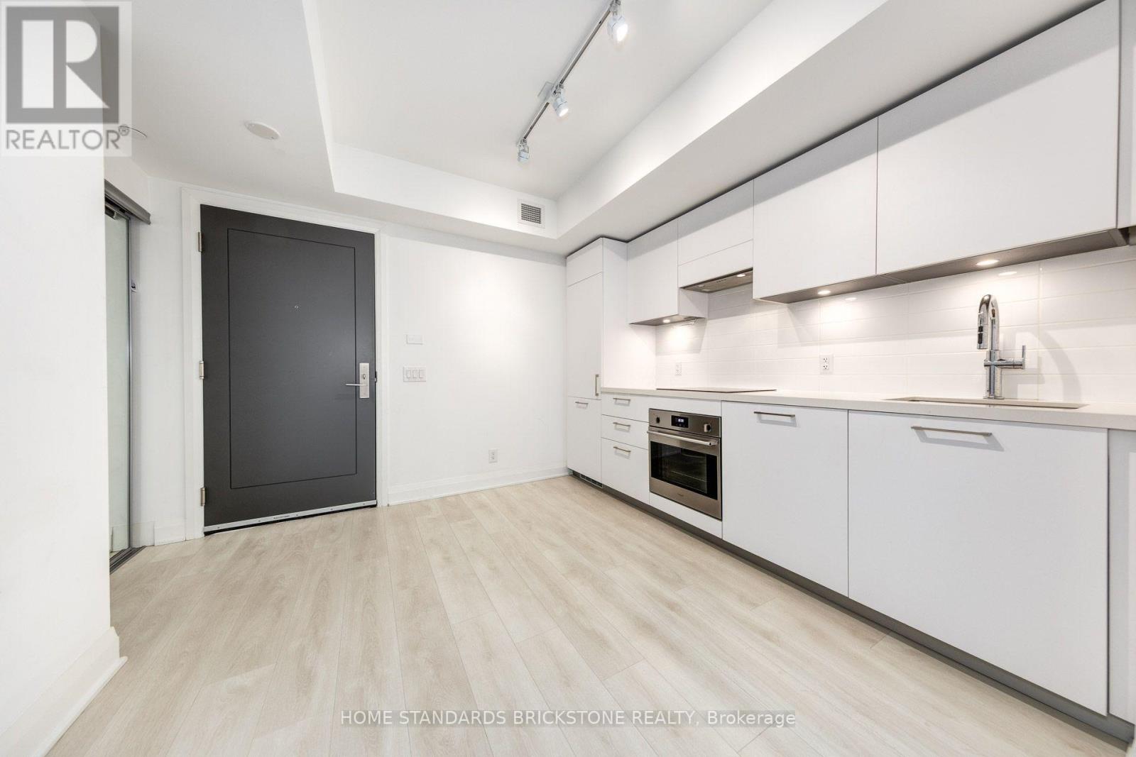 #429 33 FREDERICK TODD WAY - Image 3
