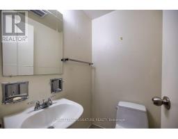 62 Thorny Vineway, Toronto, ON M2J4J2 Photo 13